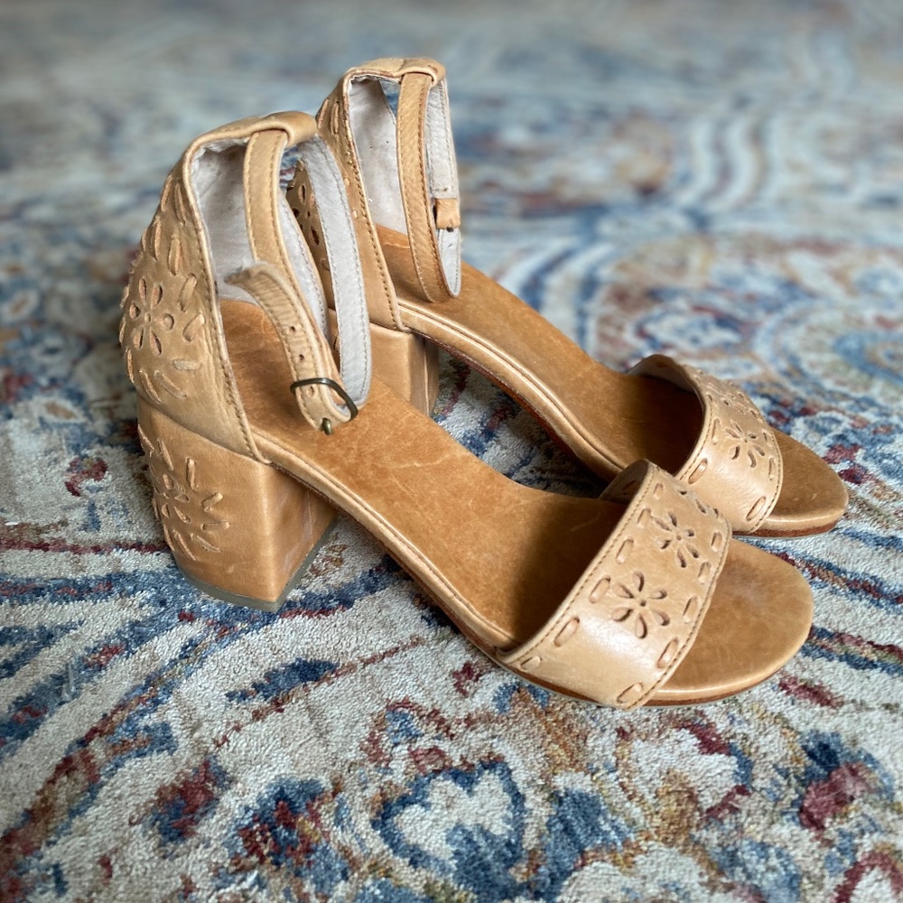BaliELF Tan Block Heel Sandals